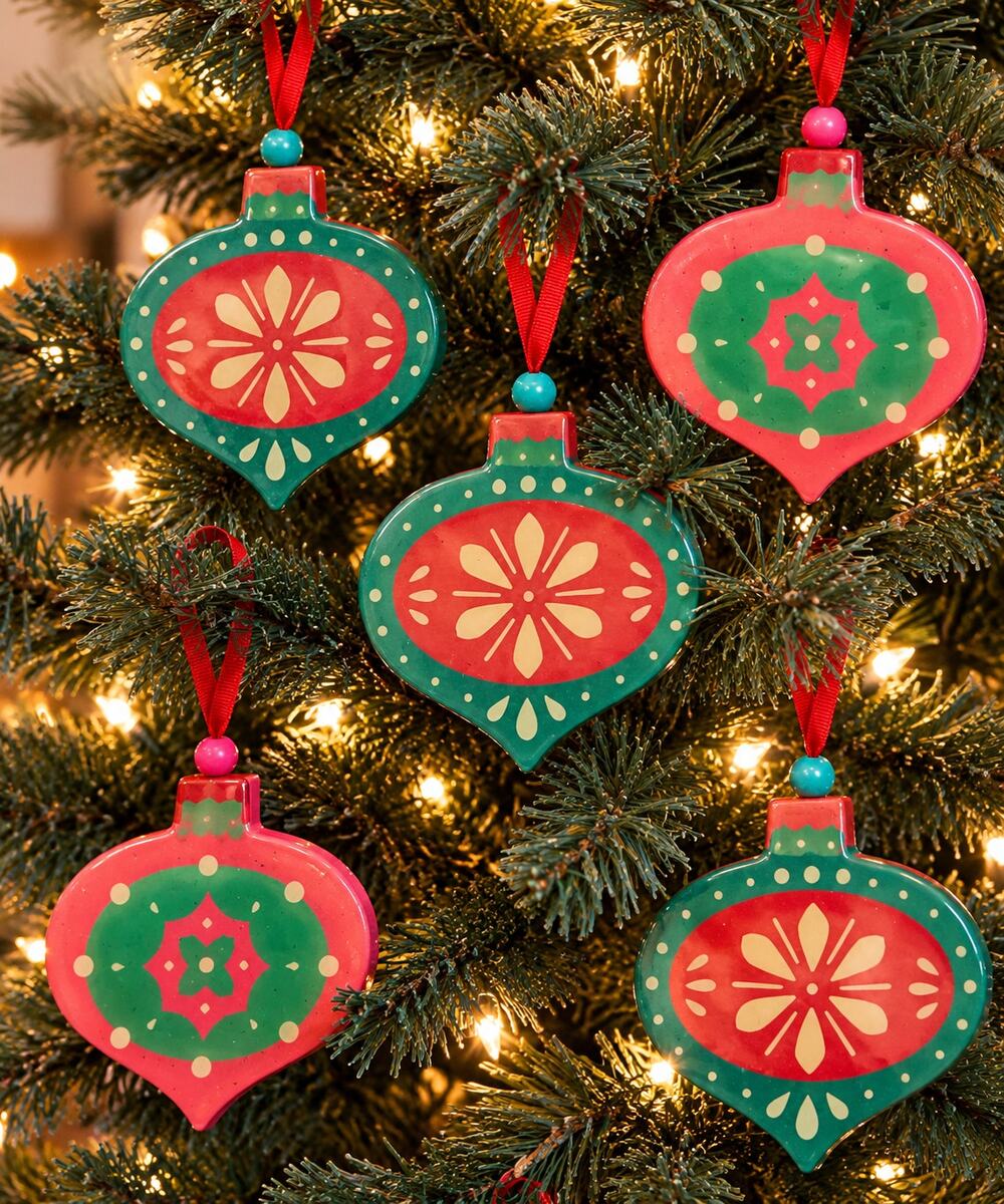 Christmas Ornaments Red Green Baubles Folk Art Holiday Tree Decor Lot 22 Pieces